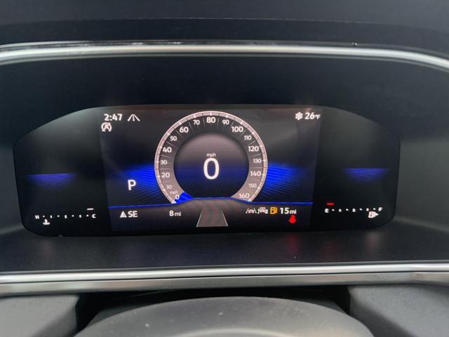 Photo of 2025 Pure White W/Black Roof Volkswagen Taos