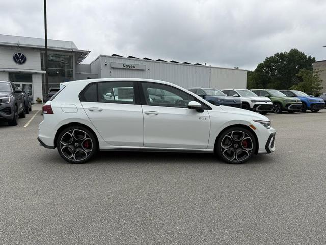 Photo of 2025 Opal White Pearl Effect Volkswagen Golf GTI