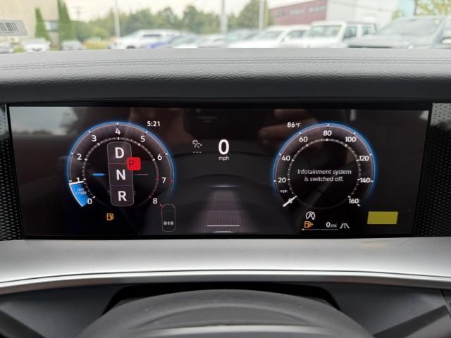 Photo of 2025 Opal White Pearl Effect Volkswagen Tiguan