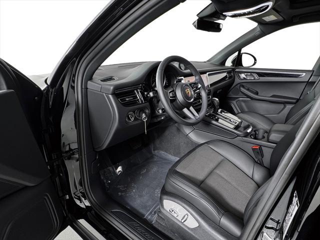 Photo of 2025 Black Porsche Macan