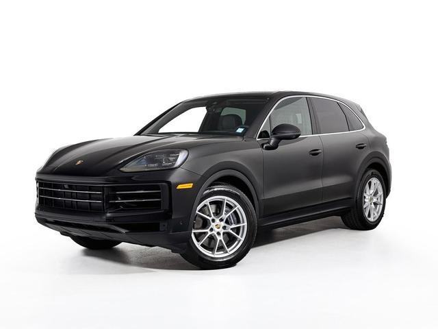 Photo of 2025 Chromite Black Metallic Porsche Cayenne