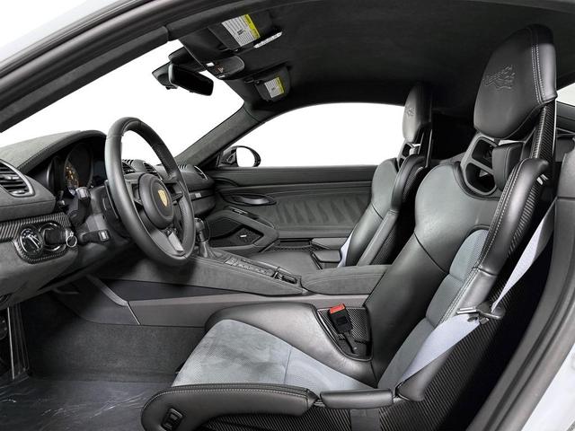 Photo of 2023 White Porsche 718 Cayman