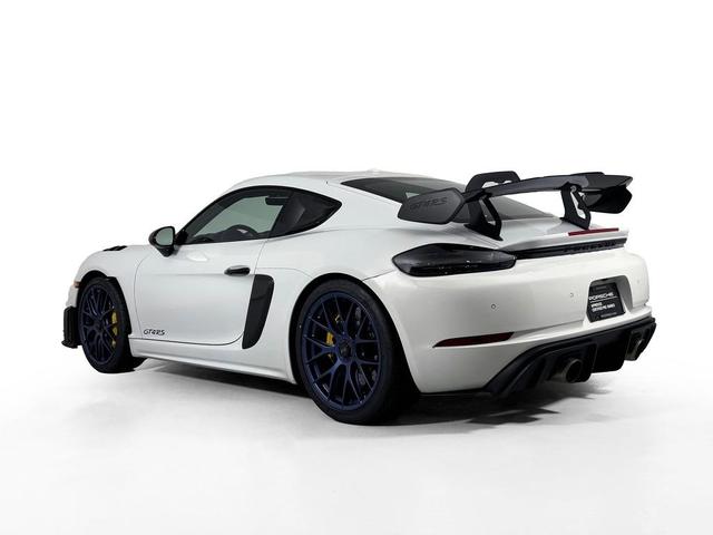 Photo of 2023 White Porsche 718 Cayman
