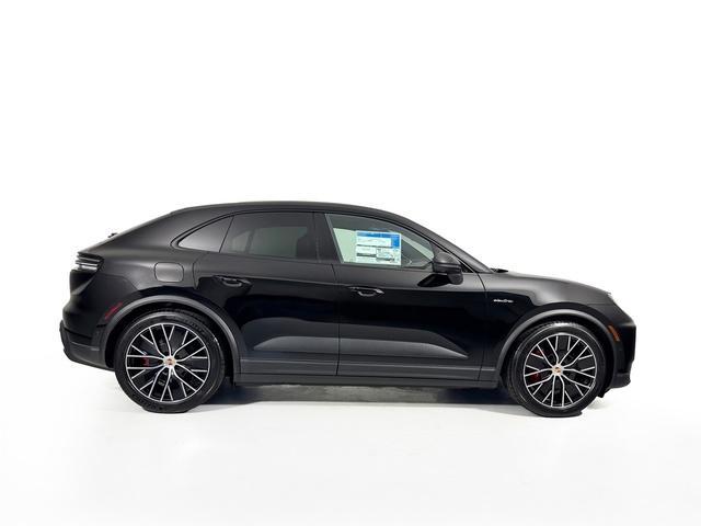 Photo of 2025 Black Porsche Macan