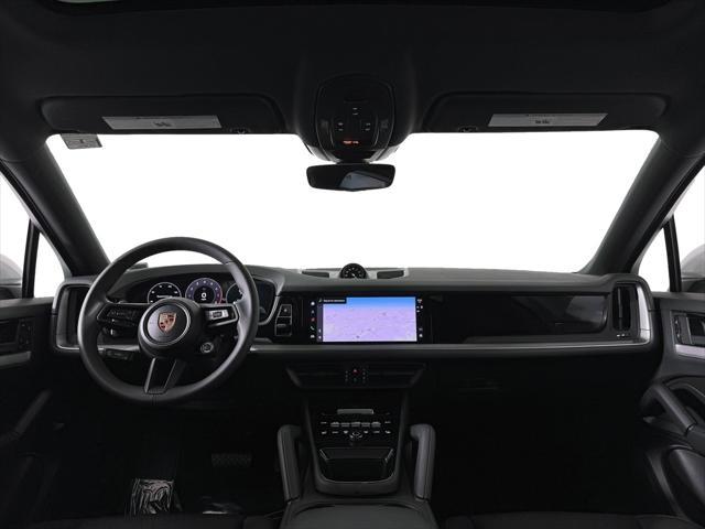 Photo of 2025 White Porsche Cayenne