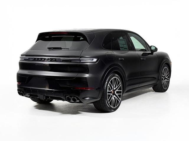 Photo of 2025 Chromite Black Metallic Porsche Cayenne