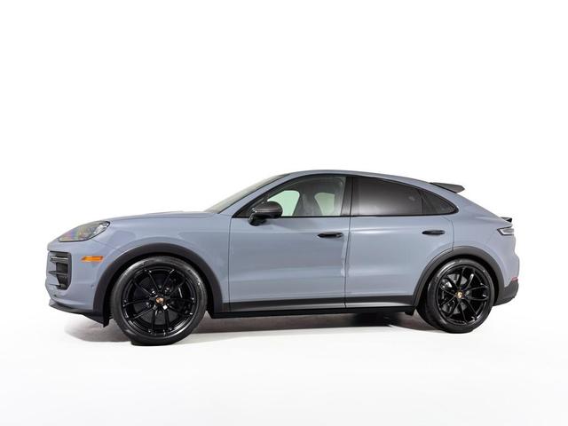 Photo of 2025 Gray Porsche Cayenne