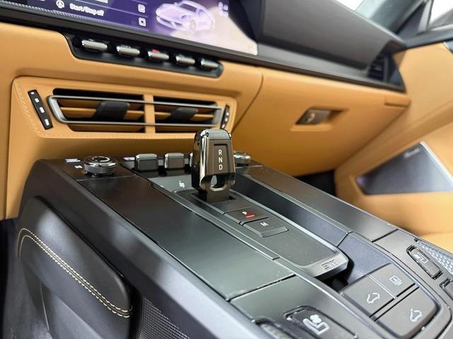 Photo of 2024 Gray Porsche 911