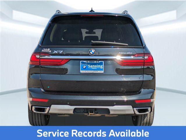 Photo of 2020 Black Sapphire Metallic BMW X7