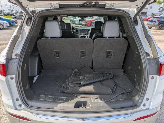 Photo of 2022 Summit White Buick Enclave