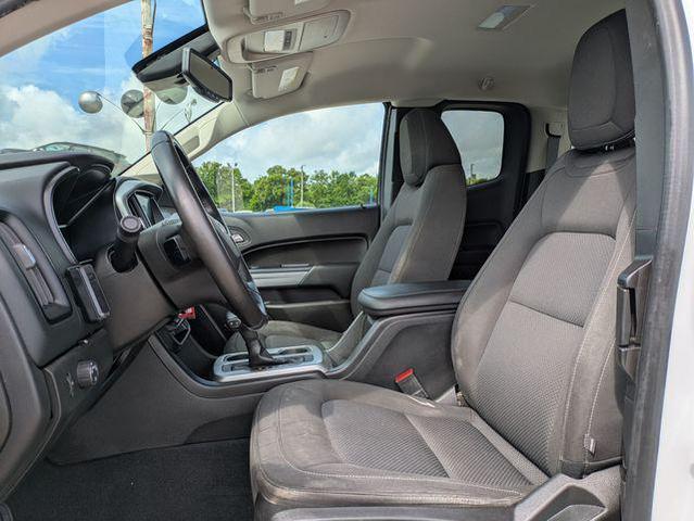 Photo of 2021 Summit White Chevrolet Colorado