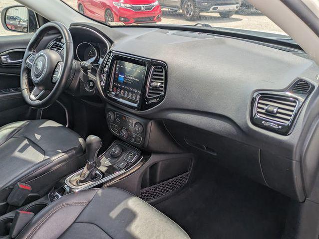 Photo of 2021 White Clearcoat Jeep Compass