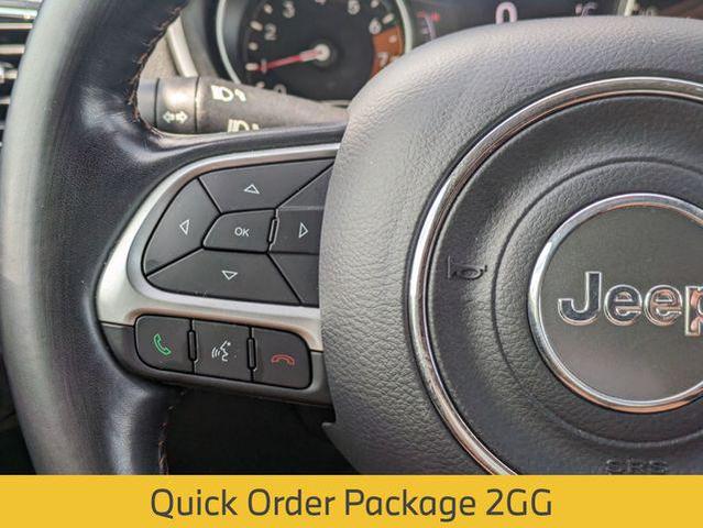 Photo of 2021 White Clearcoat Jeep Compass