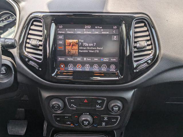 Photo of 2021 White Clearcoat Jeep Compass