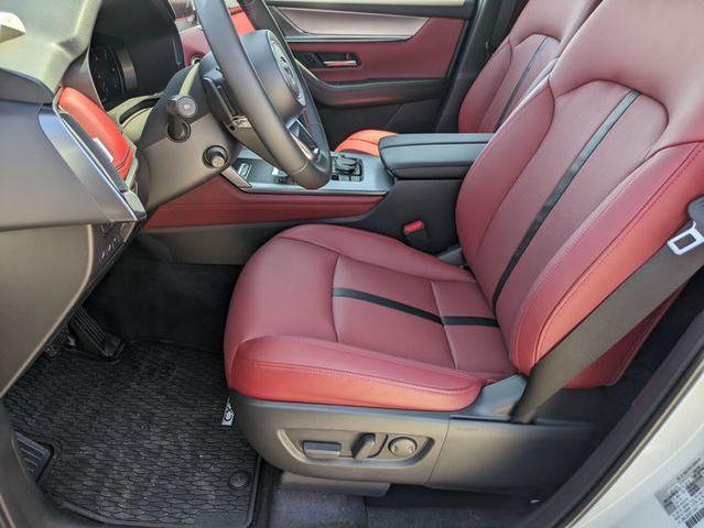 Photo of 2025 Rhodium White Premium Mazda CX-70