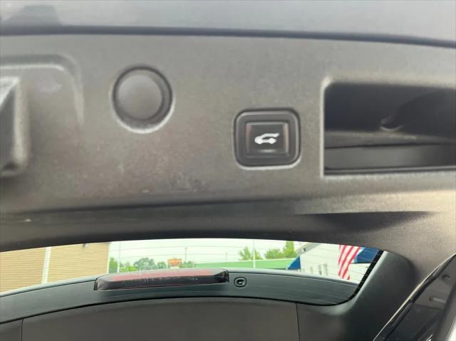 Photo of 2020 Gray Chevrolet Equinox