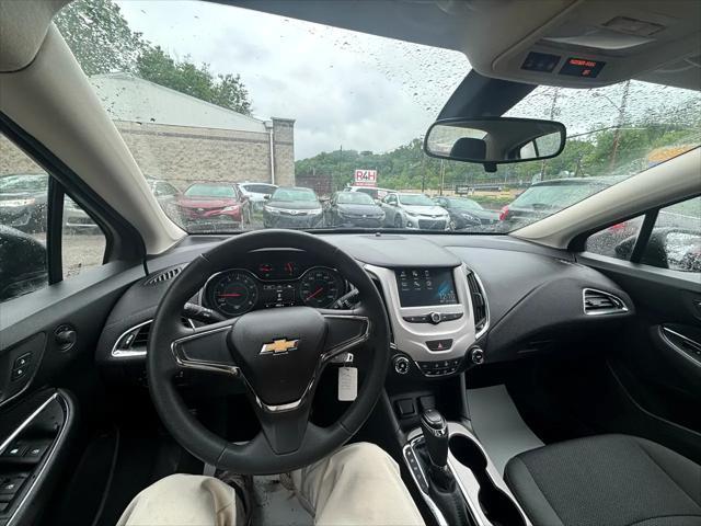 Photo of 2017 Mosaic Black Metallic Chevrolet Cruze