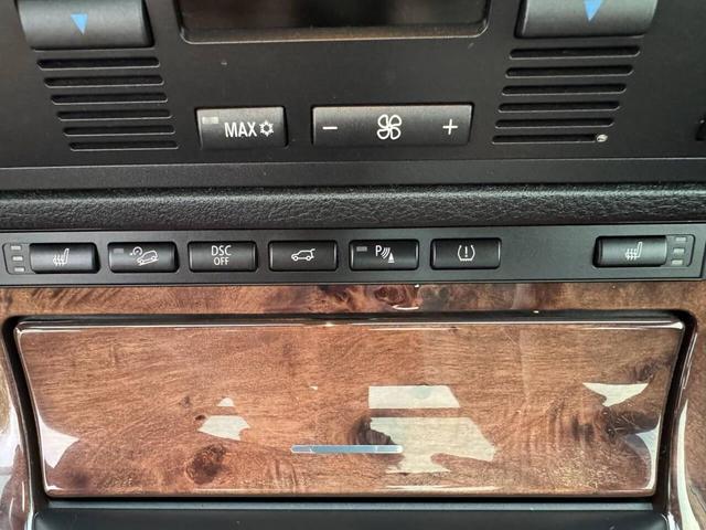 Photo of 2006 Black BMW X5