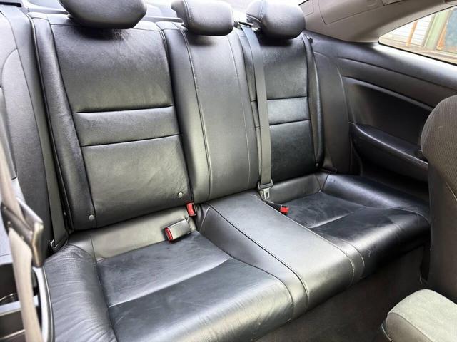 Photo of 2011 Black Honda Civic