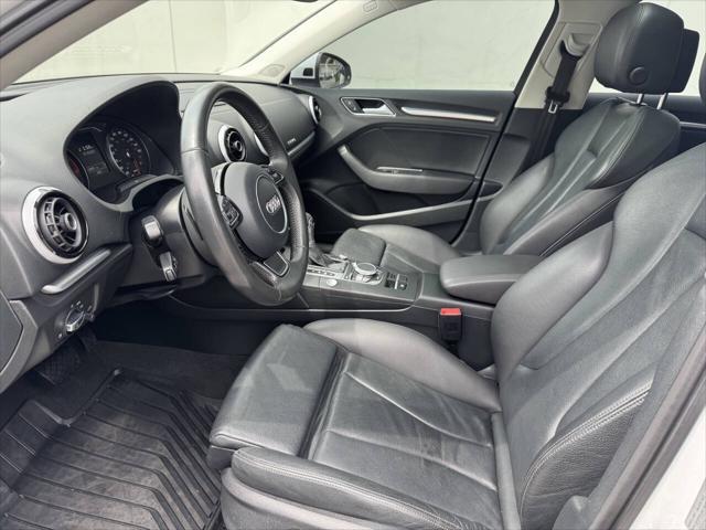 Photo of 2015 White Audi A3