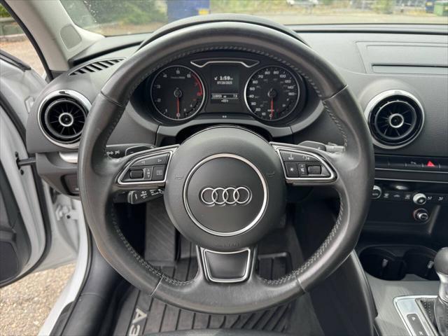 Photo of 2015 White Audi A3