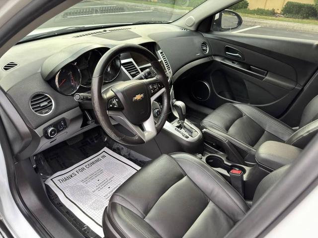 Photo of 2014 White Chevrolet Cruze