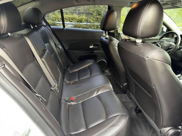 Photo of 2014 White Chevrolet Cruze