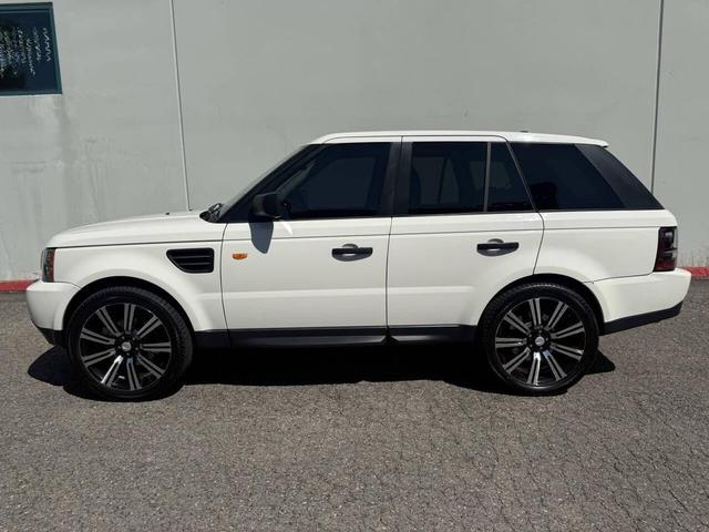 Photo of 2008 White Land Rover Range Rover Sport