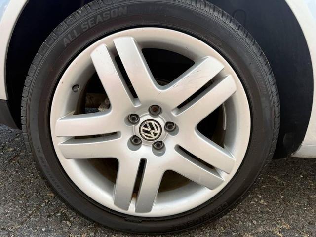 Photo of 2002 Silver Volkswagen Jetta