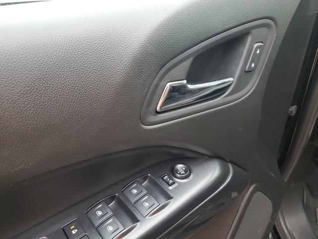 Photo of 2021 Onyx Black GMC Canyon