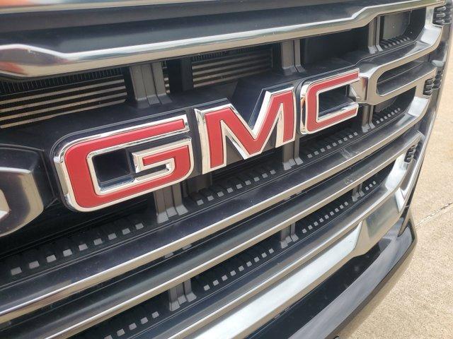 Photo of 2021 Onyx Black GMC Canyon