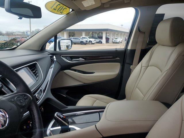 Photo of 2021 White Frost Tri-Coat Buick Enclave
