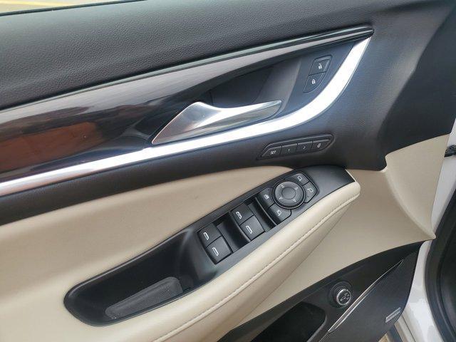 Photo of 2021 White Frost Tri-Coat Buick Enclave