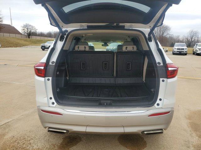 Photo of 2021 White Frost Tri-Coat Buick Enclave