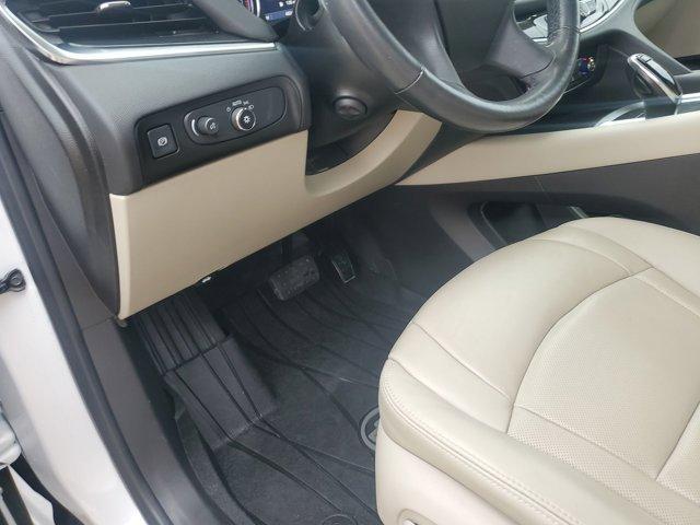 Photo of 2021 White Frost Tri-Coat Buick Enclave