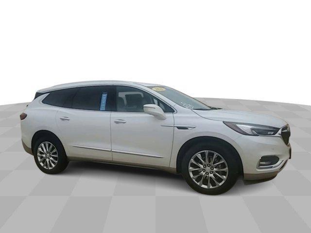 Photo of 2021 White Frost Tri-Coat Buick Enclave