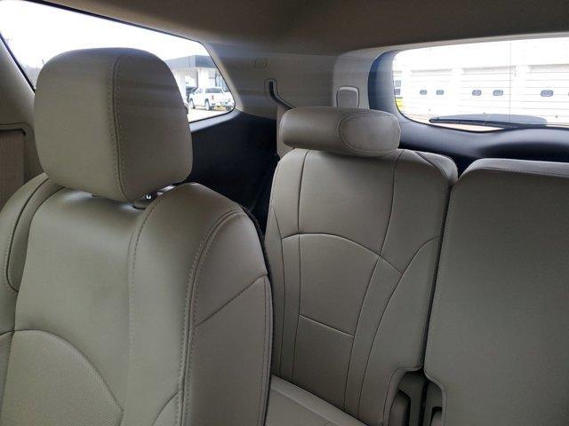 Photo of 2021 White Frost Tri-Coat Buick Enclave