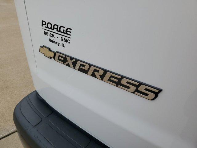 Photo of 2022 Summit White Chevrolet Express 2500