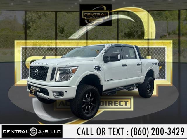2017 Nissan Titan