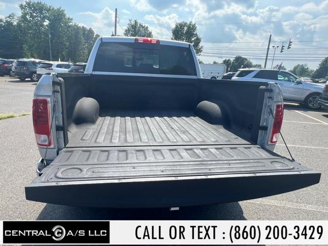 Photo of 2018 Bright Silver Metallic Clearcoat RAM 1500