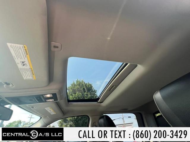 Photo of 2018 Bright Silver Metallic Clearcoat RAM 1500