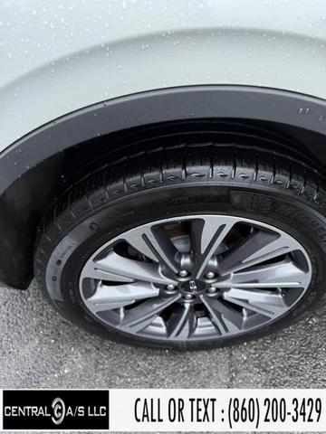 Photo of 2020 Pristine White Lincoln Corsair