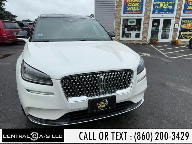 Photo of 2020 Pristine White Lincoln Corsair