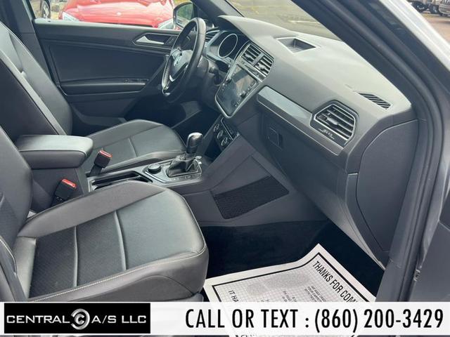 Photo of 2021 Platinum Gray Metallic Volkswagen Tiguan