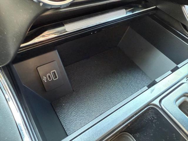 Photo of 2025 Oxford White Ford F-150