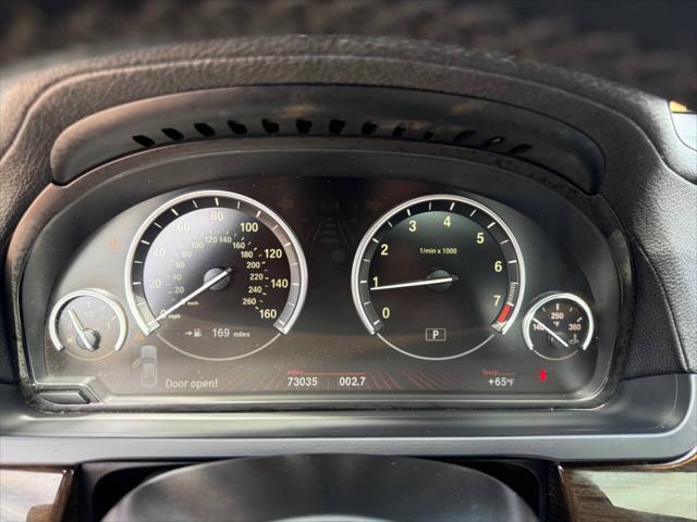 Photo of 2012 Gray BMW 750