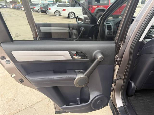 Photo of 2011 Brown Honda CR-V