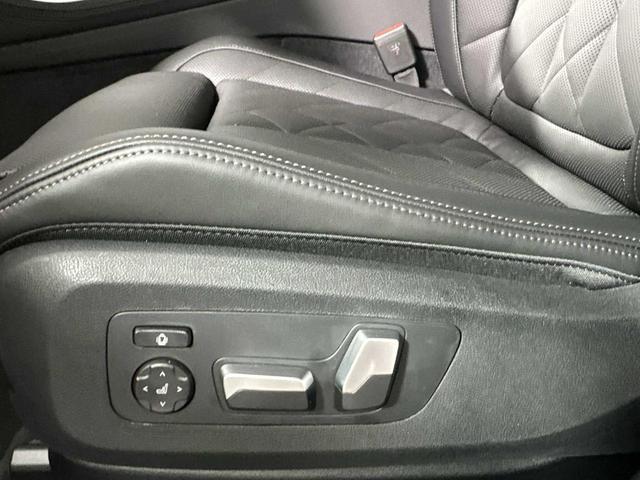 Photo of 2026 Gray Metallic BMW X5
