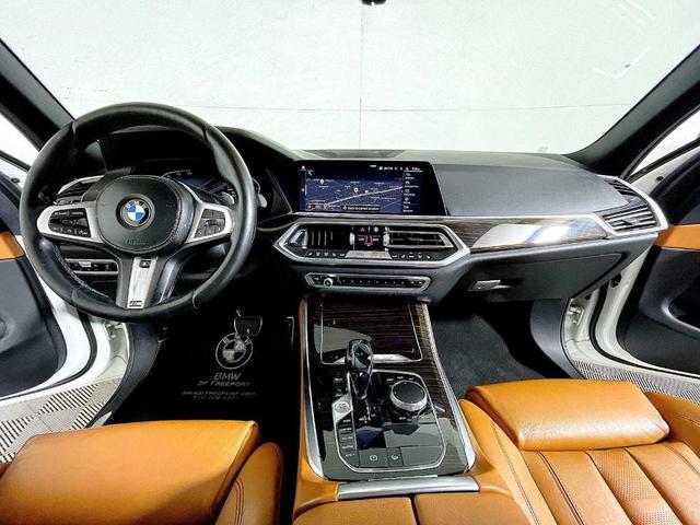 Photo of 2019 Alpine White BMW X5