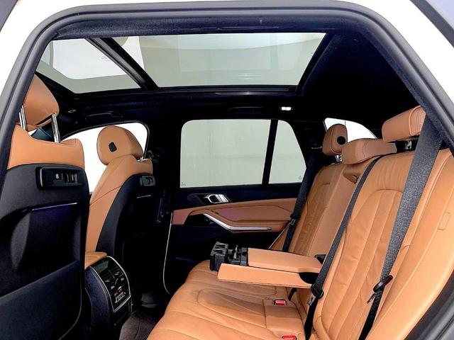 Photo of 2019 Alpine White BMW X5